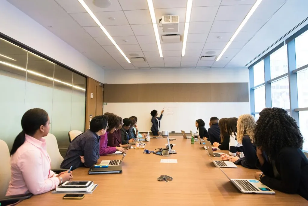Qué es el headhunting, cómo funciona la búsqueda directa